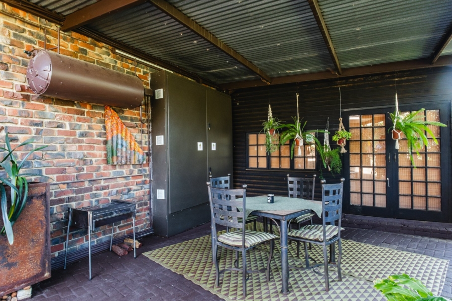 5 Bedroom Property for Sale in Dan Pienaar Free State